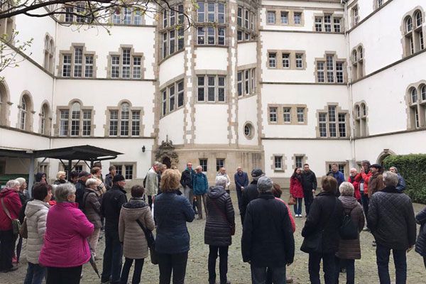 Urgesteinfuerungen